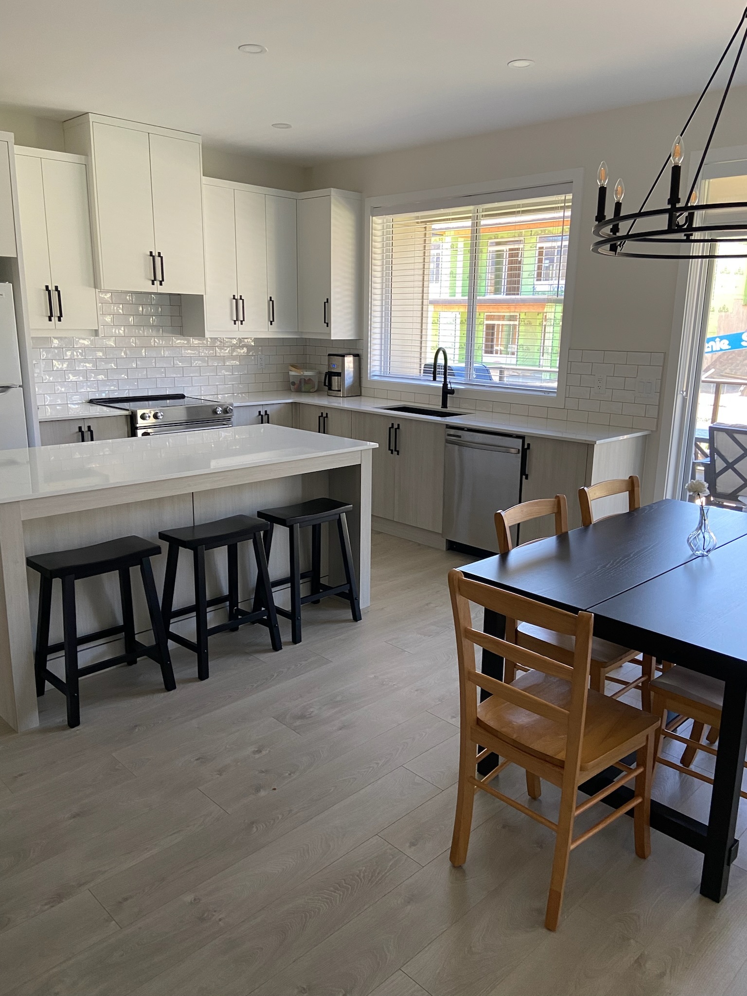 Kitchen with dining room