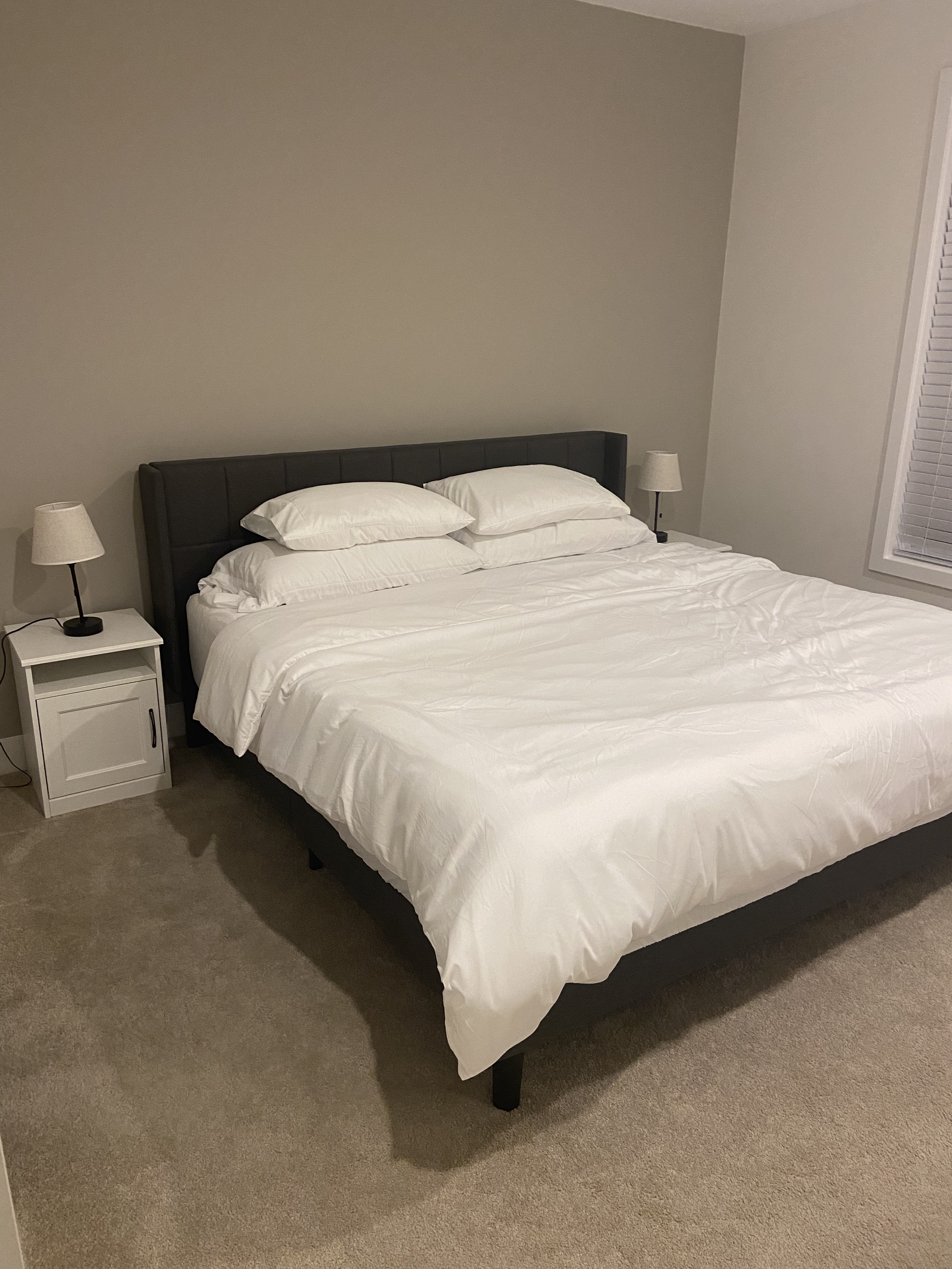 Master king size bed bedroom
